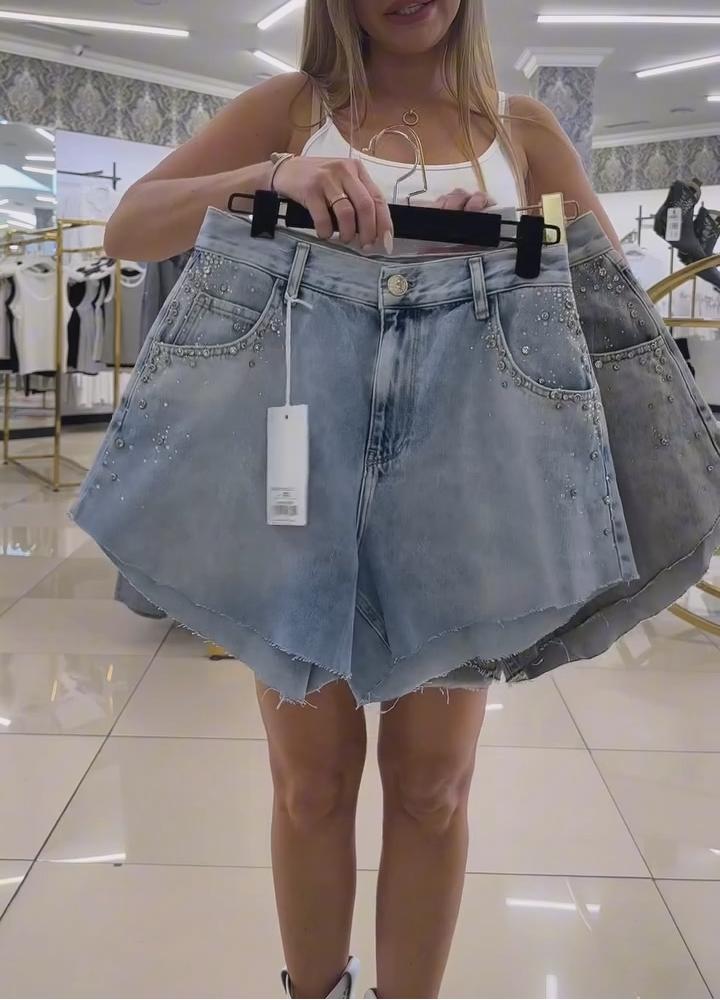 Rhinestone Pocket Washing Gradient Denim Shorts