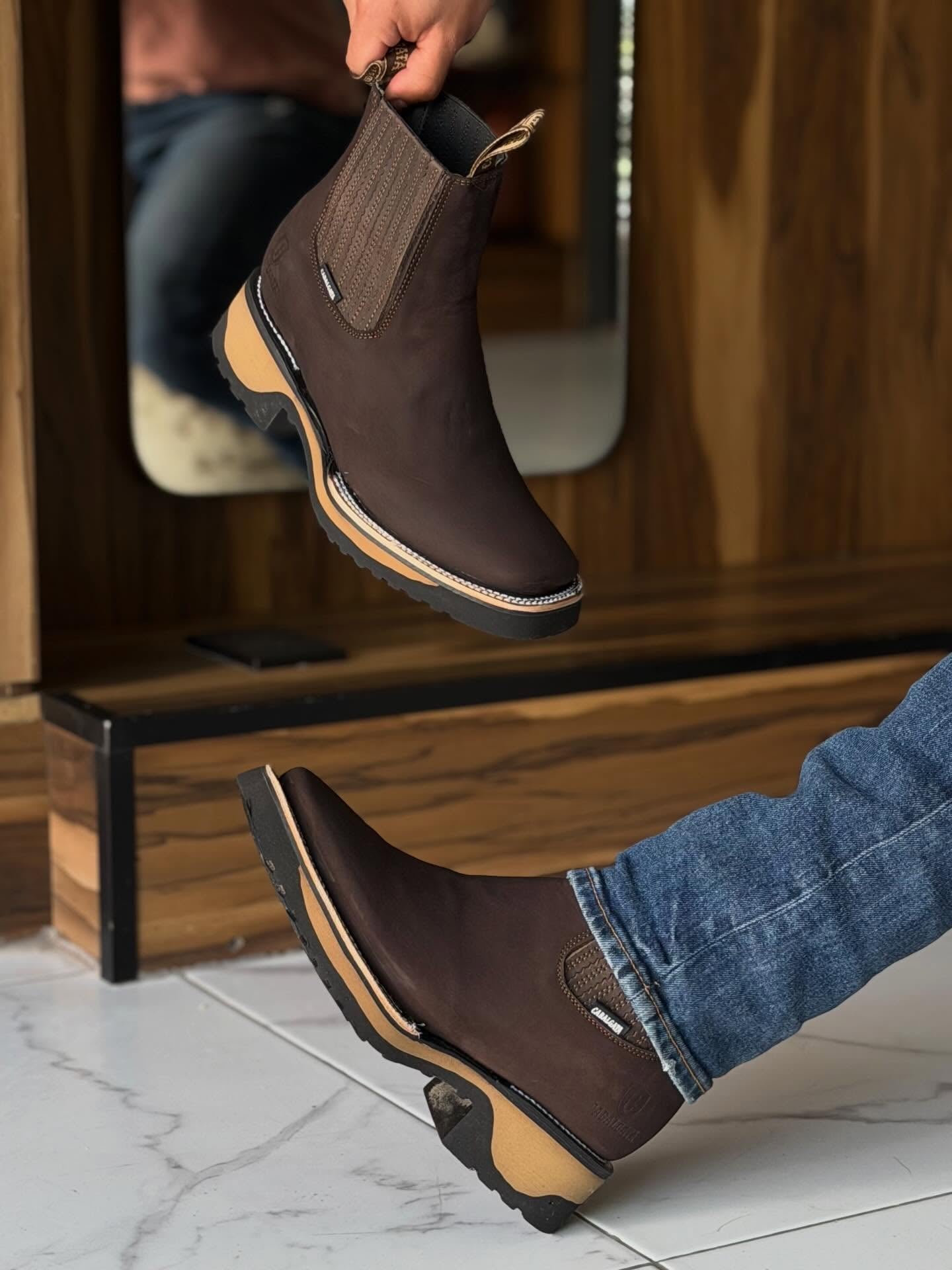 Men's Cowboy Boots With Rubber Sole