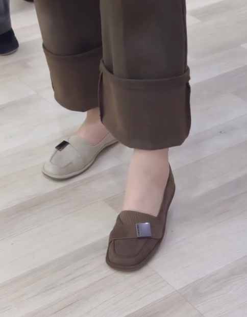 Ladies' Slip-On Comfort Casual Flats