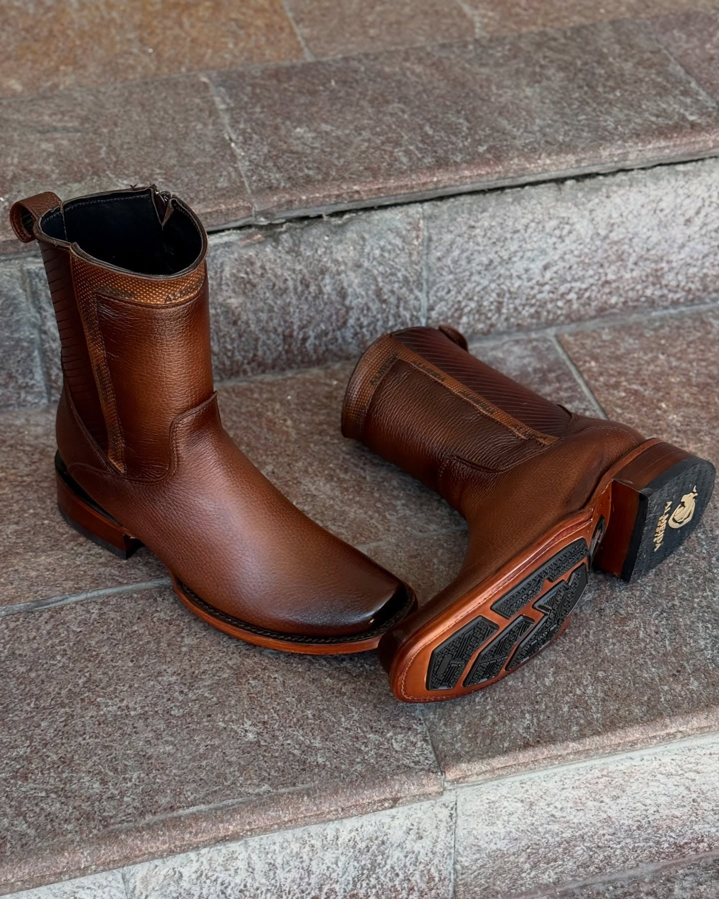 Leather Cuadra Cowboy Boots