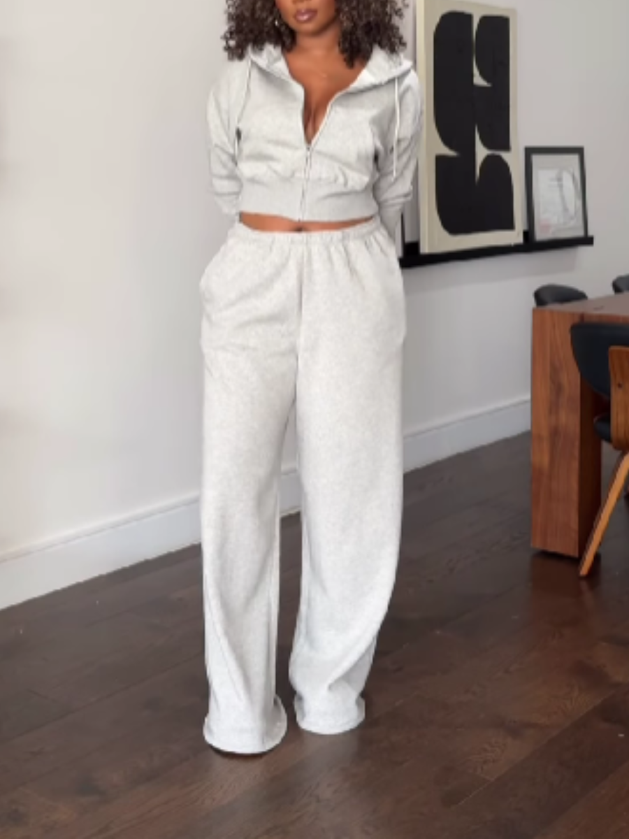 Leisure Sports Suit